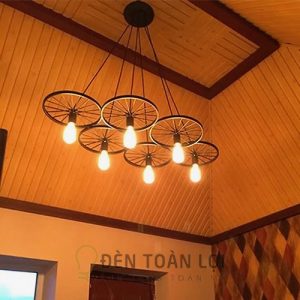 Đèn thả: Mẫu đèn thả 6 bánh xe trang trí quán cafe - Đèn Toàn Lợi