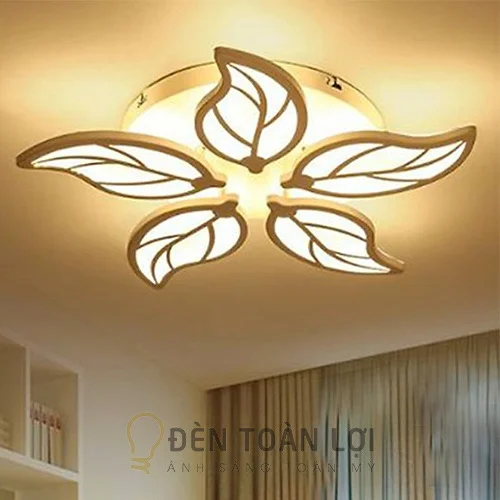 Đèn ốp trần màu đen mâm 5 lá LED
