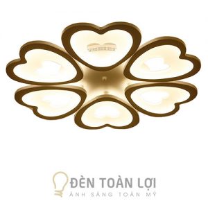 Đèn Ốp Trần: Mẫu đèn led 6 trái tim lãng mạn cho không gian nhà hàng
