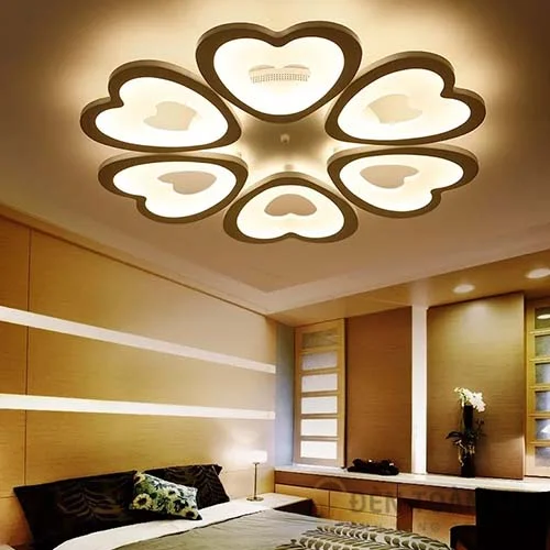 Đèn led ốp trần 6 cánh hình trái tim lang mãn cho không gian nhà hàng