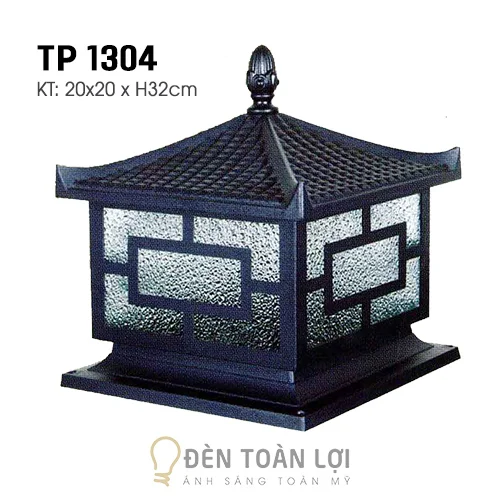 Đèn trụ màu đen công sản vườn có ánh sáng định