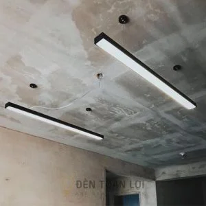 Mẫu đèn thả hộp dài chiếu sáng văn phòng