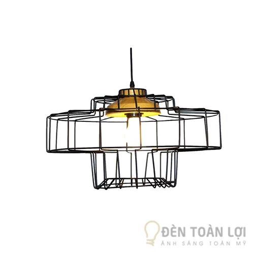 Đèn thả khung sắt dưới gỗ trang trí bàn ăn ấm cúng