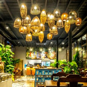 Đèn nơm cá bằng tre trang trí quán cơm Phúc Lộc Thọ Phi 25 cm