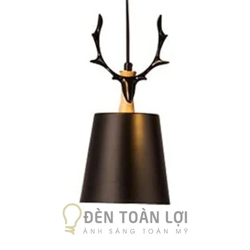 Đèn thả đầu hươu màu đen trang trí bàn ăn
