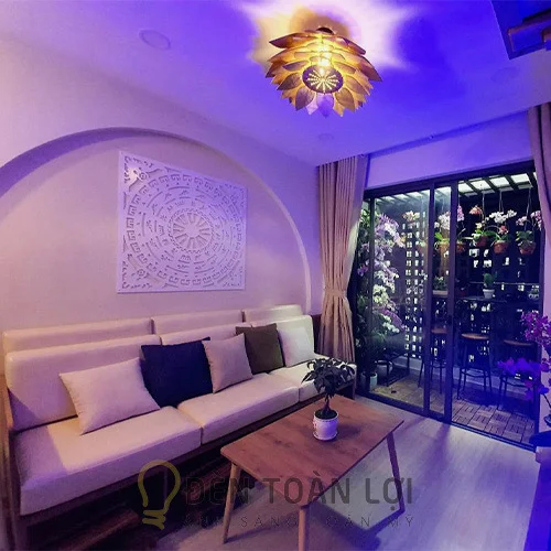 Đèn Gỗ: Mẫu đèn gỗ hoa sen thả trần hoặc treo vách loại lớn TL069