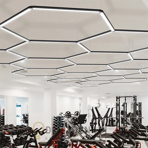 Gia công và lắp đặt đèn máng thả theo yêu cầu cho phòng tập gym