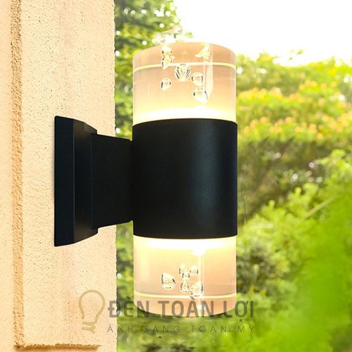 Đèn Vách: Mẫu đèn vách pha lê hình giọt nước trang trí cổng nhà