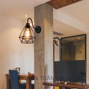 Đèn Vách: Mẫu đèn vách cổ ngỗng chụp kim cương trang trí quán cafe cổ điển
