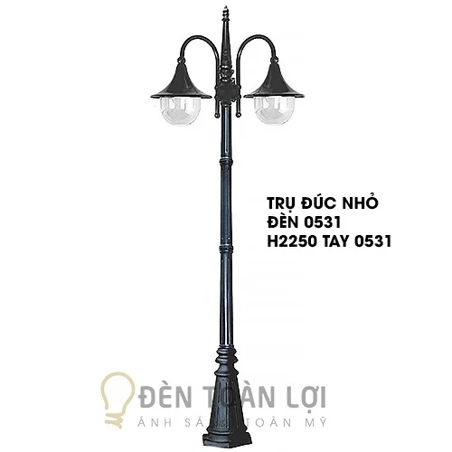 Đèn trụ công màu đen trụ đức nhỏ đèn 2 chóa non cup xuống