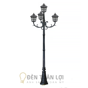 Đèn trụ cổng: Mẫu đèn trụ đúc nhỏ 3+1 đầu đèn 0106 trang trí sân vườn