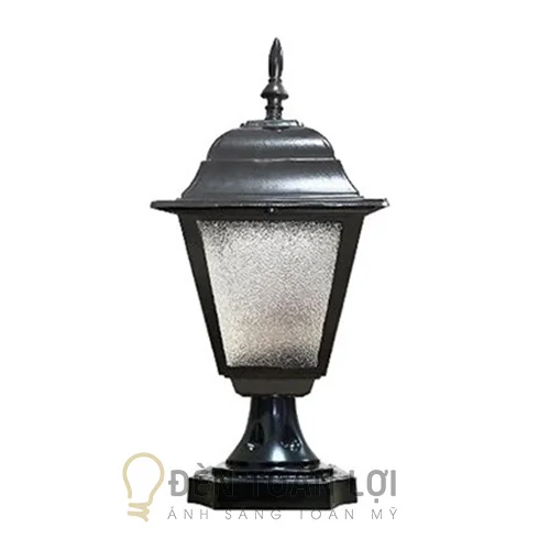 Đèn trụ cổng màu đen gắn trụ cổng tường rào chóp tứ giác sơn đen