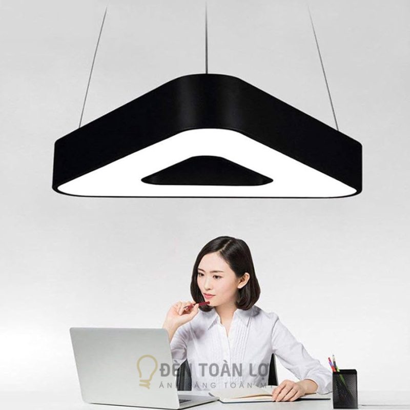 Đèn Thả Tam Giác Trang Trí Văn Phòng 600mm 48W — Đèn Toàn Lợi