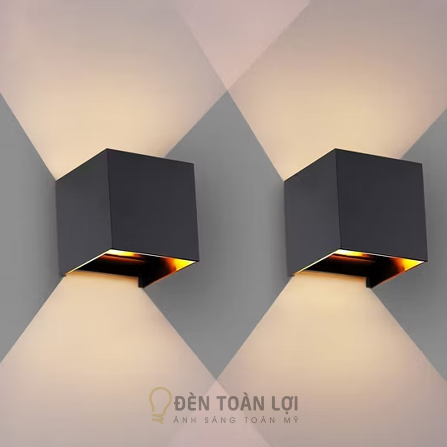 Đèn Vách Hiện Đại Vuông Chỉnh Hướng Sáng 2 Đầu4
